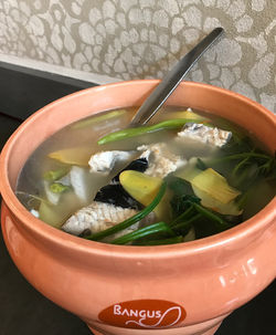 Sinigang na Tiyan ng Bangus
