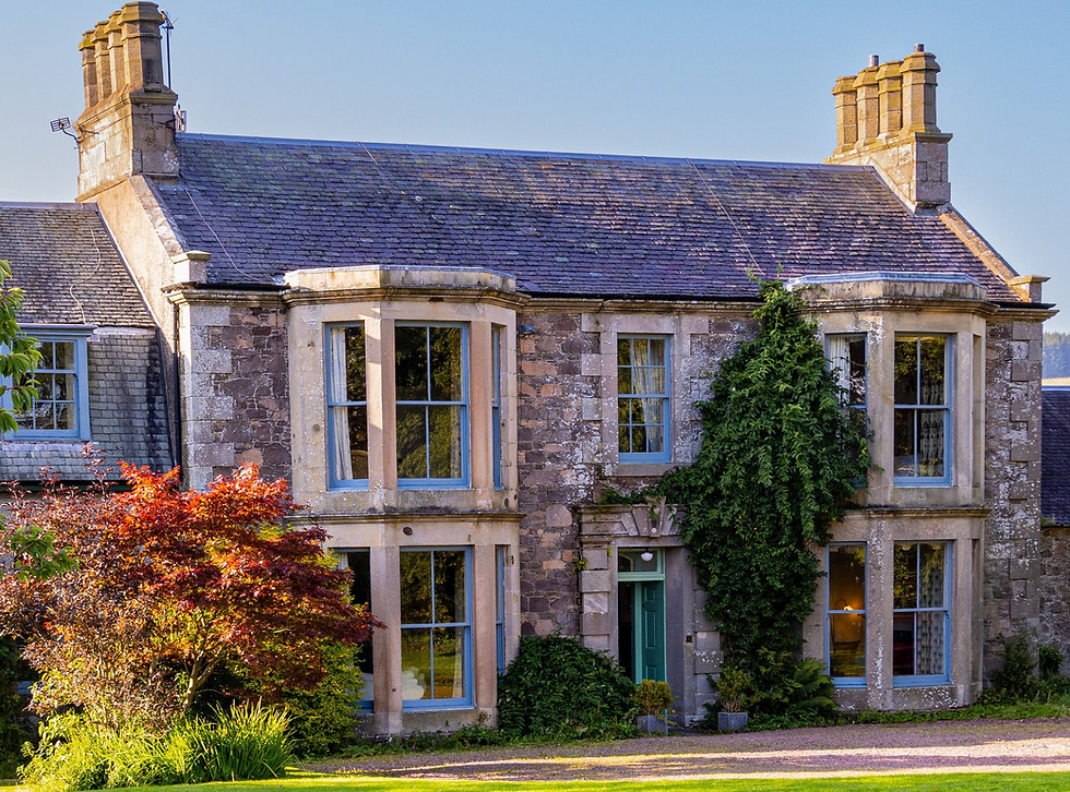 Cormiston Farmhouse by FFR photography.JPG