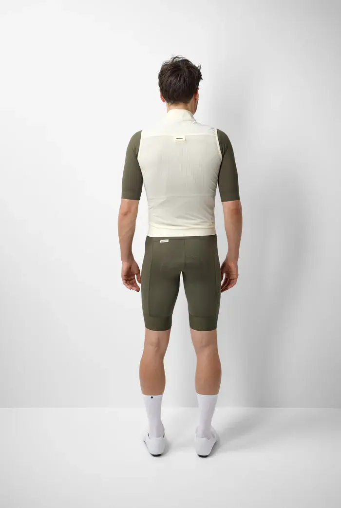 Thumbnail: FINGERSCROSSEDWind Vest Antique Cream