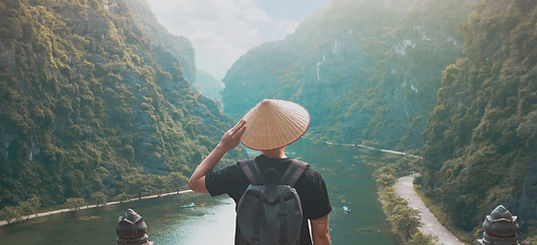 South of Hanoi, Ninh Binh province is blessed with natural beauty, cultural sights_edited.