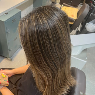 地毛ハイライトや白髪ぼかしに興味ある方絶対見て！！