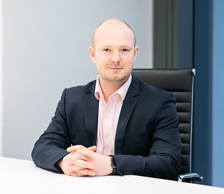 Richard_Heath_sittingshot_DB.jpg