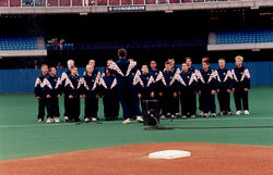 196701_9865810077_7172_n