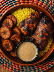 Poulet braisé au charbon de bois avec riz et banane plantain - Maquis Food