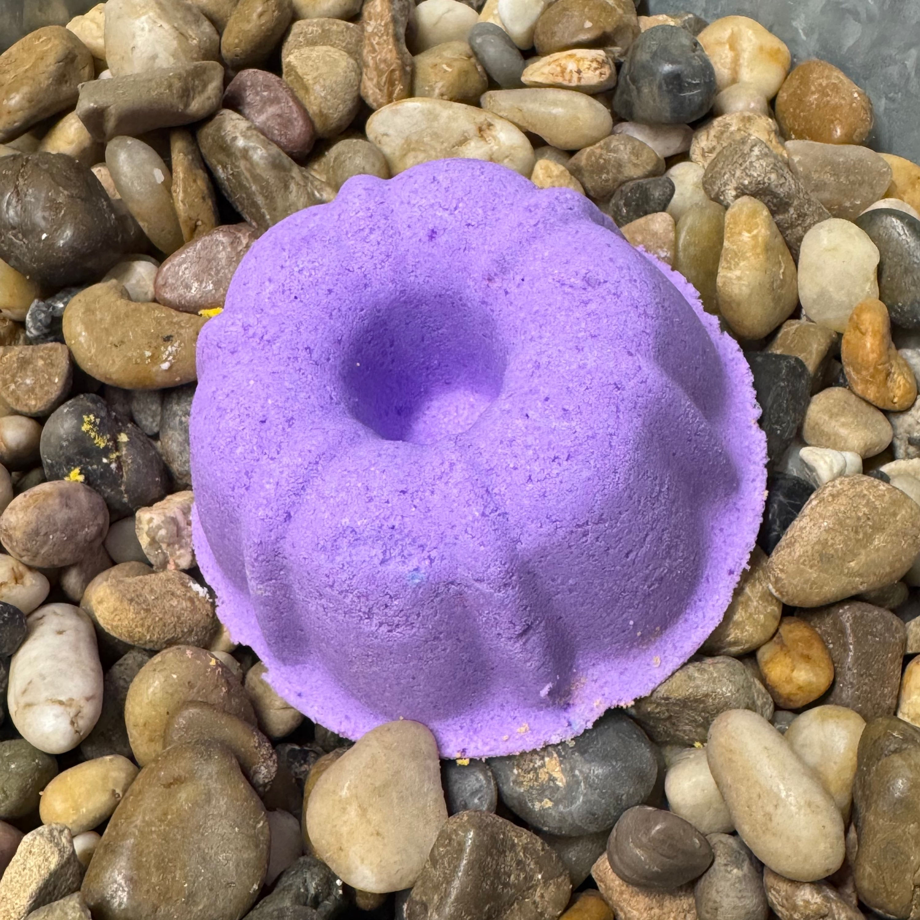 Black Raspberry Magnolia Bath Bomb