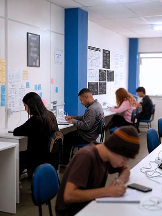 superturma_feed_sala-estudos_austin_foco.jpg