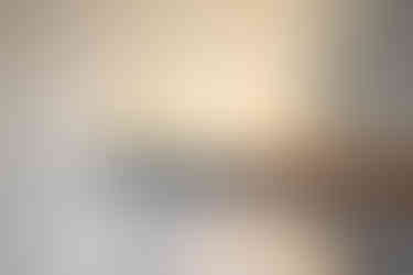 BIM - Support d'étagère en laiton signée NOUE