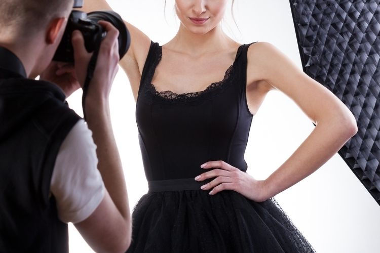 ファッション アパレル撮影 撮り方の種類や撮影ポイントを紹介