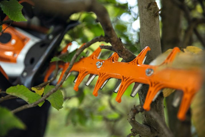 Thumbnail: HSA 130R Cordless Hedge Trimmer