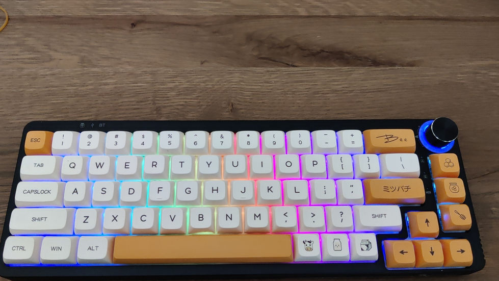 LK67 - Honey & Milk - Licht aan