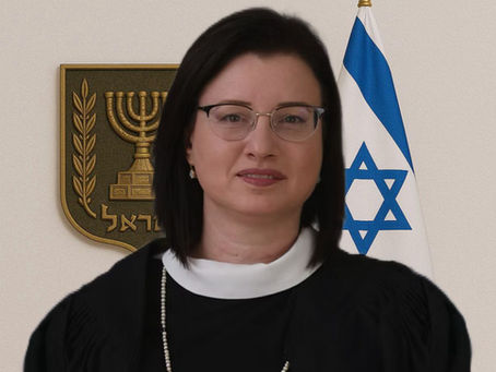 אב לחמישה הוריש את רכושו לילדיו; האלמנה נאבקה - אך נותרה מחוץ לצוואה