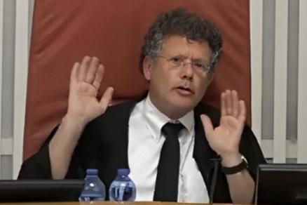 נשיא העליון מחפש יחצ"ן: המערכת המשפטית נערכת לשיקום תדמיתה