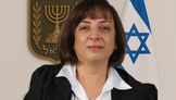 האם אישה חייבת בחובות של 1.8 מיליון שקל שנוצרו לאורך שנות הנישואים?