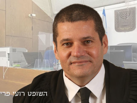 רימה ודרש כספים מחיילים ואזרחים שביקשו לרכוש ציוד צבאי