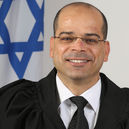 אב ביקש לפנות את שלושת בניו מבתיהם - כך הסתיים הקרב בבית המשפט