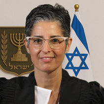כתב על שוטר קהילתי שהוא מושחת, בית המשפט חייב אותו ב־10,000 שקל