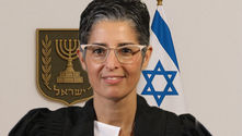 כתב על שוטר קהילתי שהוא מושחת, בית המשפט חייב אותו ב־10,000 שקל