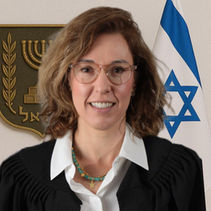 אחרי 15 שנות עבודה במאפית אחדות: העובדת תבעה וניצחה - תקבל 24 אלף שקל