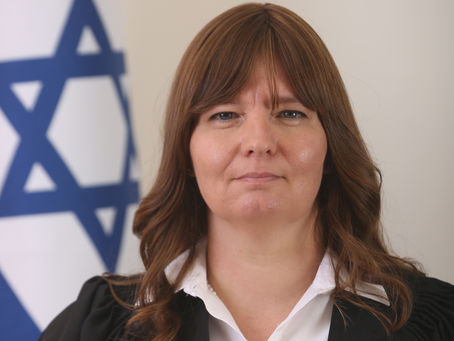 הטיסה התעכבה וארקיע תשלם פיצוי של מאות אלפי שקלים לנוסעים 