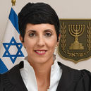 לימור לבנת לא תעמוד לדין בגין "פגע וברח"; האישום בוטל בשל פגם בחקירה