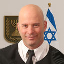 פסיכולוגית שהתערבה בסכסוך המשמורת בין בני זוג תשלם לבעל 40 אלף שקל