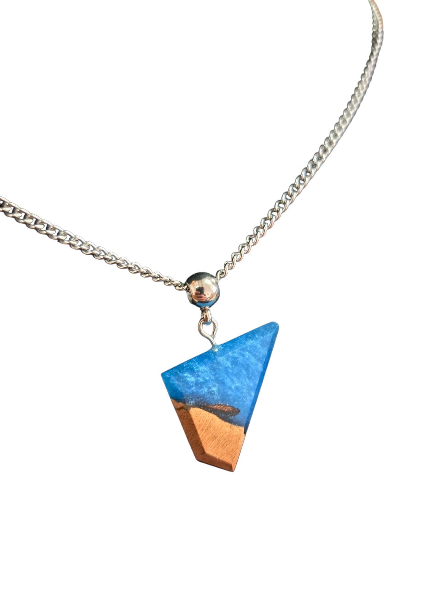 Pendentif bois et résine #76