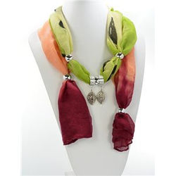 Foulard-bijoux