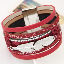 Bracelet Plume Simili-cuir