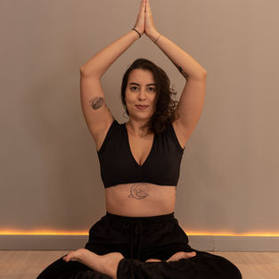 Lari no Hatha Yoga