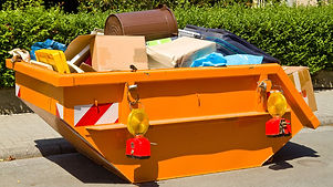Haushaltsaufloesung_Container_Birgit_Reitz-Hofmann_AdobeStock_32895389.jpg