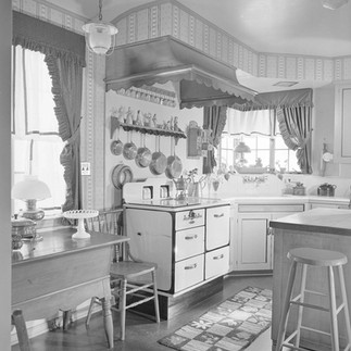 Eve Arden kitchen