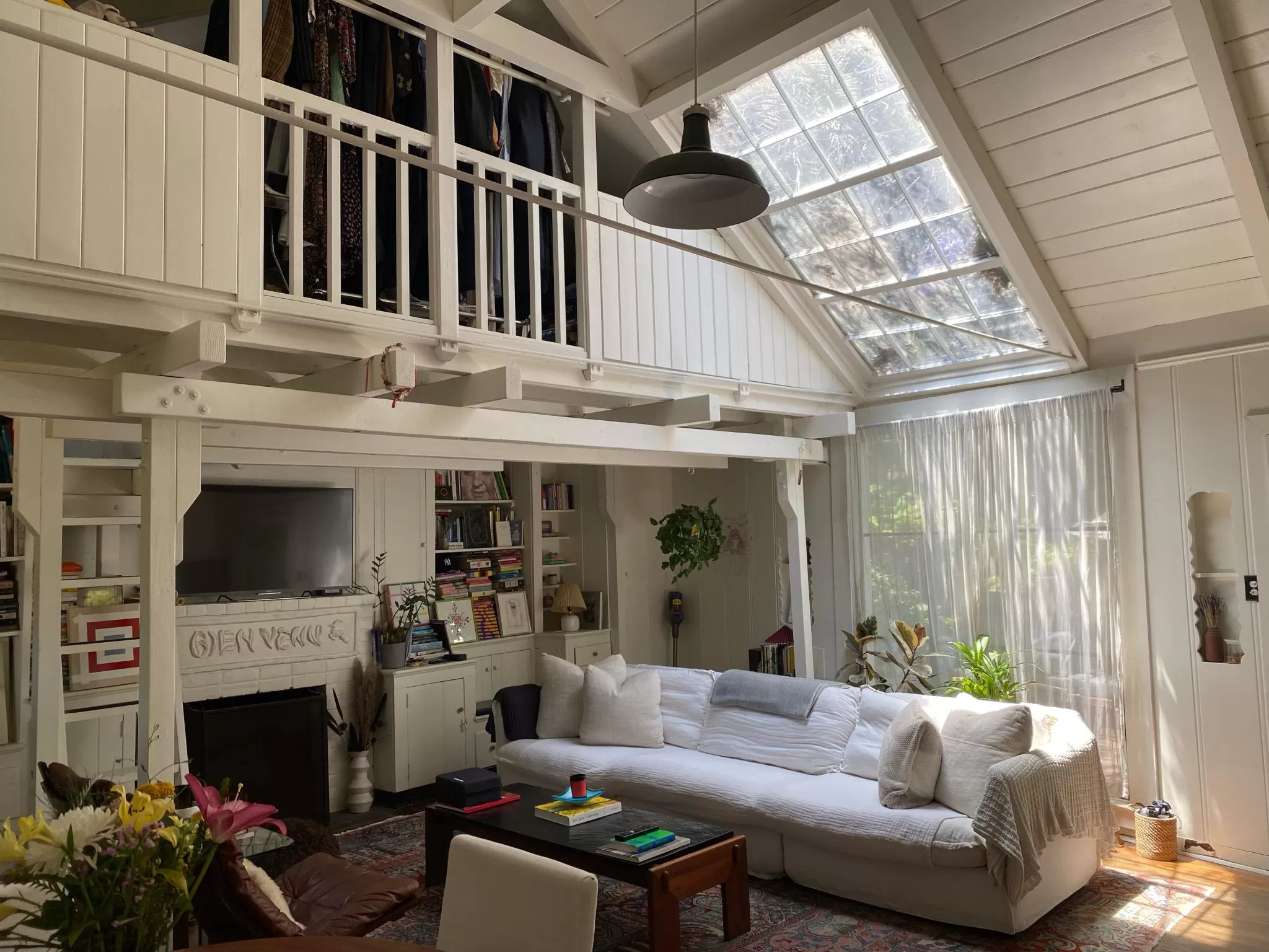 2244 Vista Del Mar