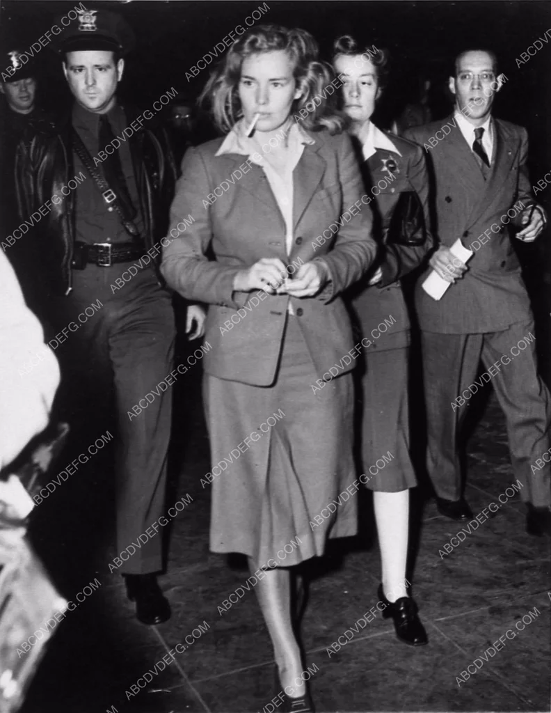Frances Farmer walking to court