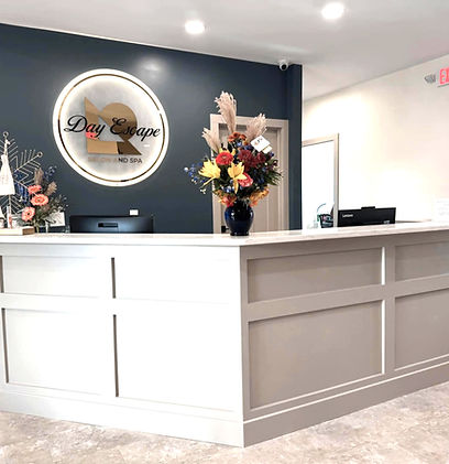 Day Escape new_edited.jpg