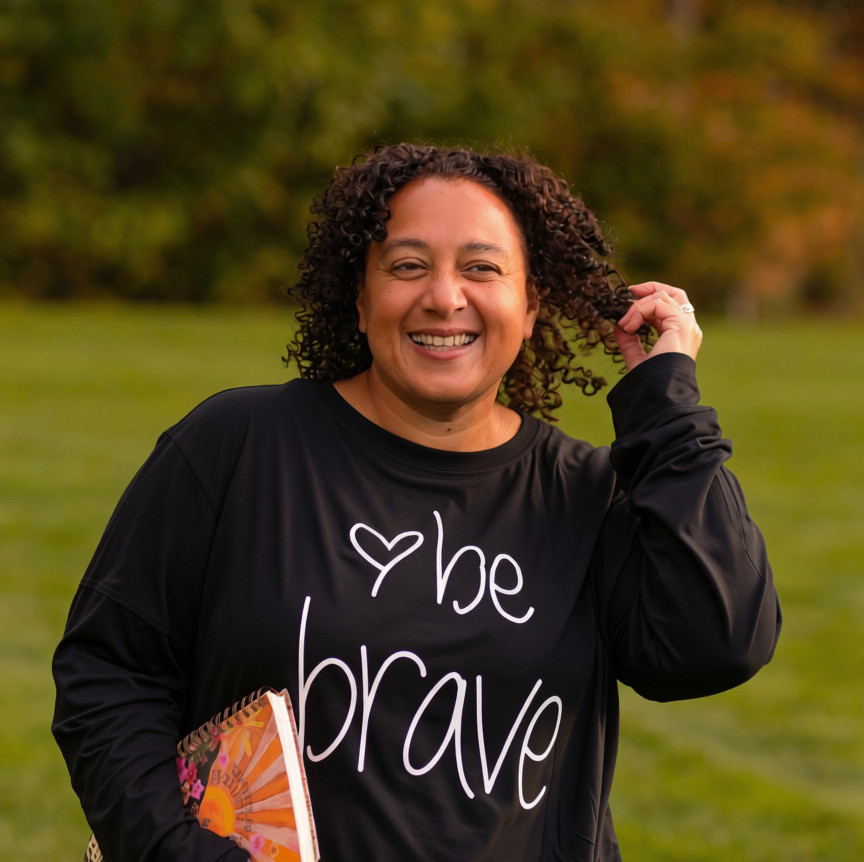 EL-42 cropped - be brave black shirt.jpg