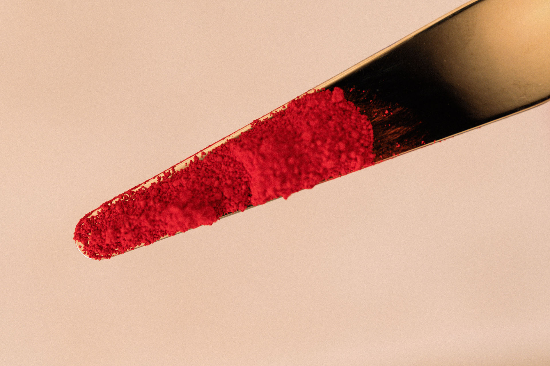 pigment powder in the studio