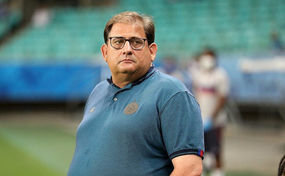 Treinador Guto Ferreira retribui ofensa com o perdão.. 