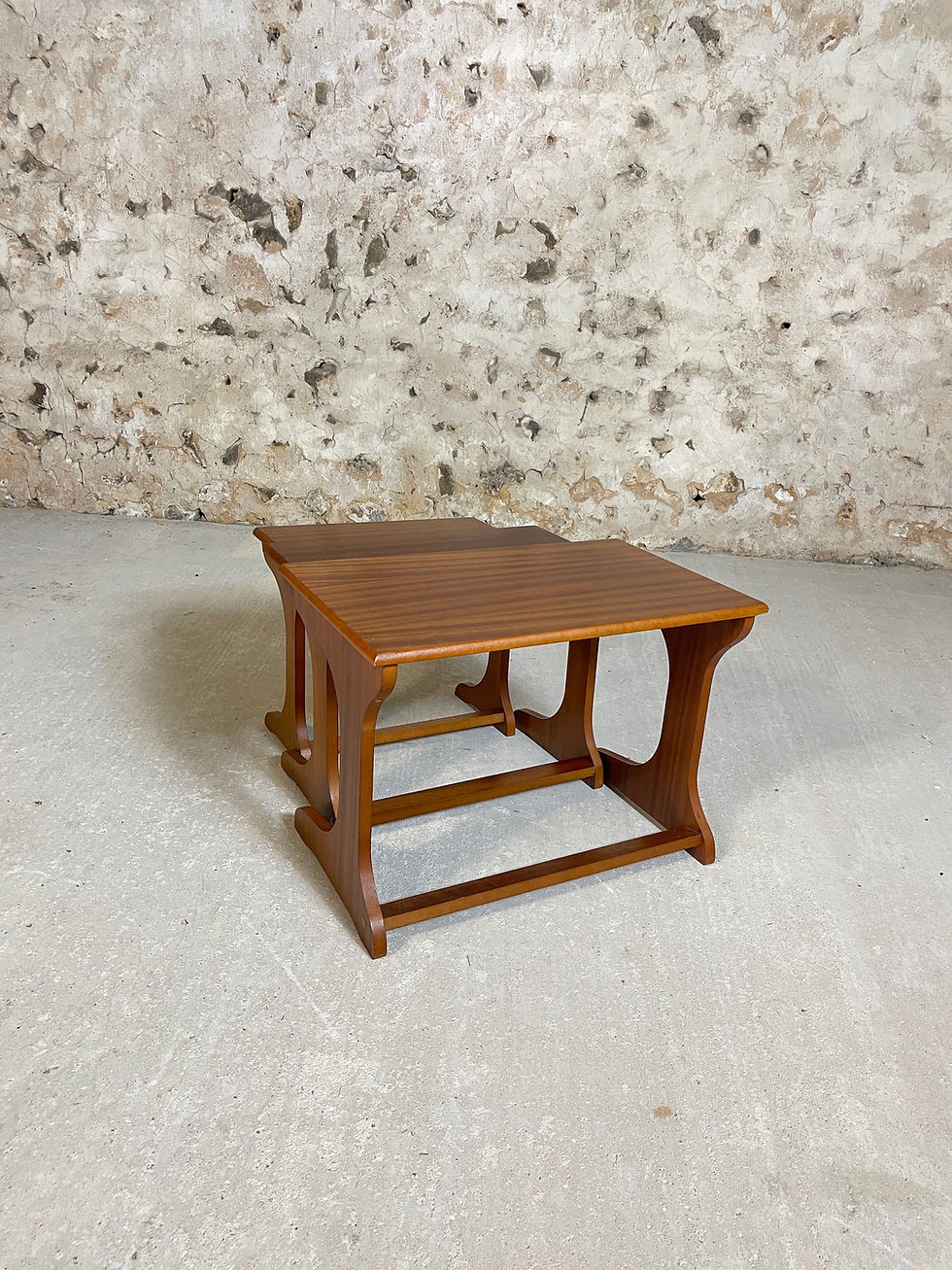 Miniature : Tables gigognes