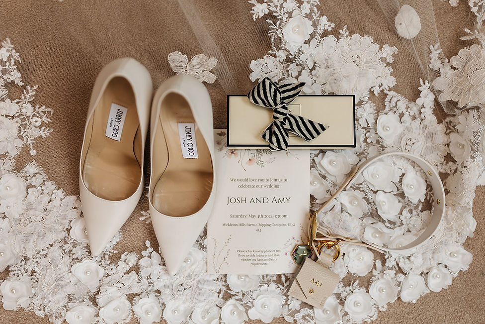 Bespoke floral lace veil by Sophie Raval / Jimmy Choo.jpg