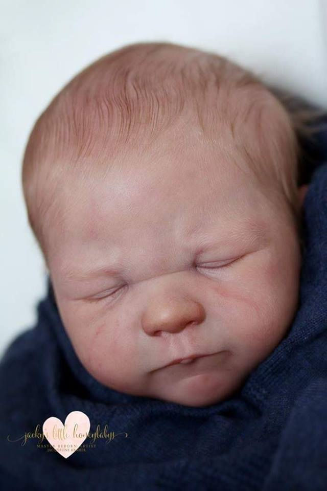 Thumbnail: Leo Doll Kit By Sabine Altenkirch - Limited Edition 750