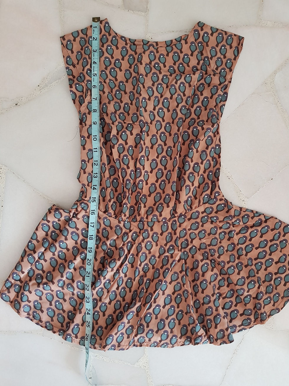 Thumbnail: Twitt-Peep Blouse