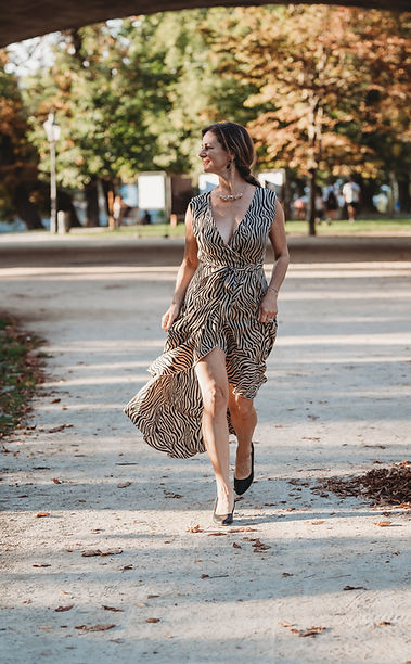 lucie fashion networking.jpg