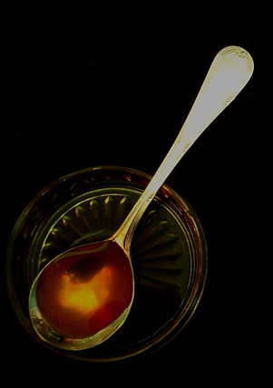 honey spoon2016 626_edited_edited_edited.jpg