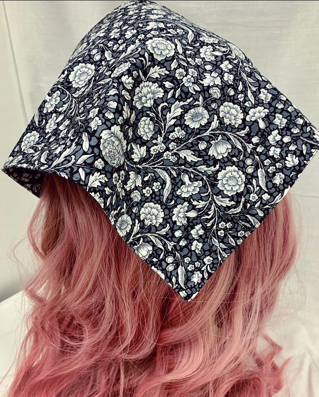 Thumbnail: Black Floral Hair Scarf