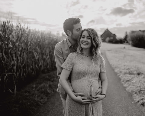 Maternity Schwangerschaftsshooting Babybauch Schweiz Switzerland Zurich Zürich Winterthur