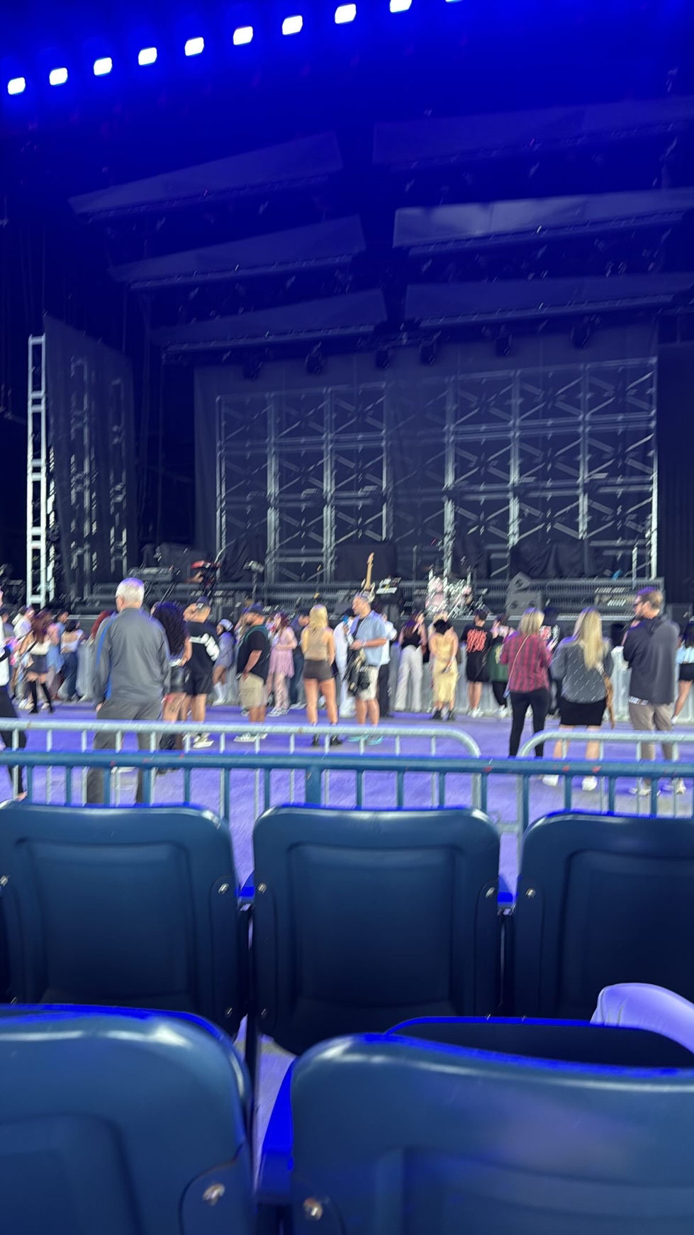 5652DEC5-ABEE-4817-892C-338D09B739A9