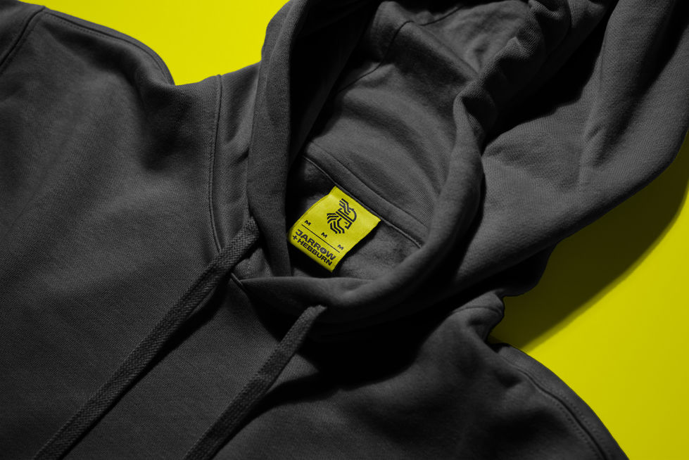 Hoodie-Label-Mockup_Vol-01_By-Mocku-Free