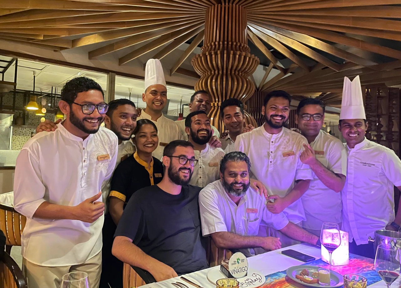 Viñátigo y The Ozen Collection