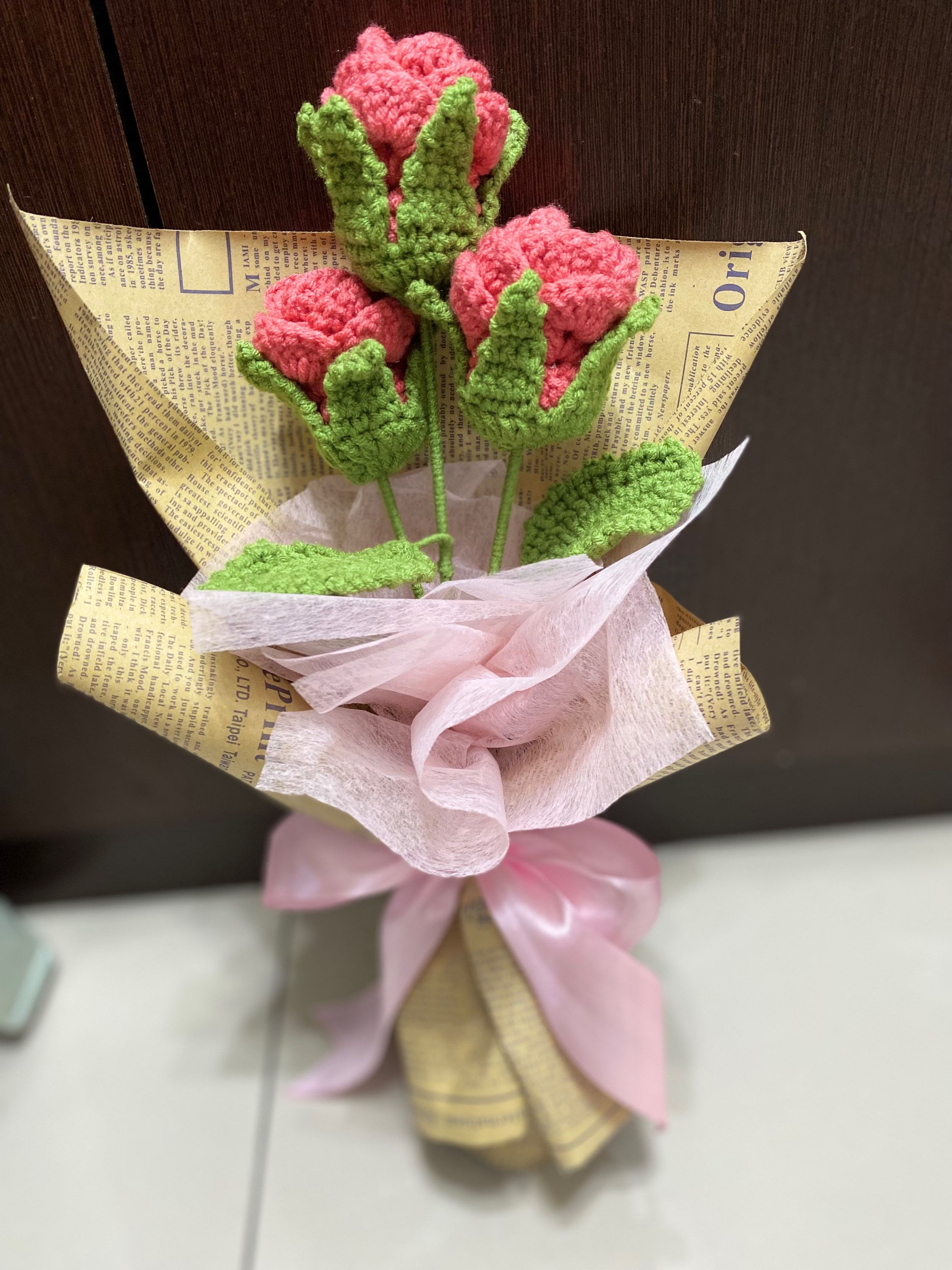 Rose 3 stalk flower bouquet