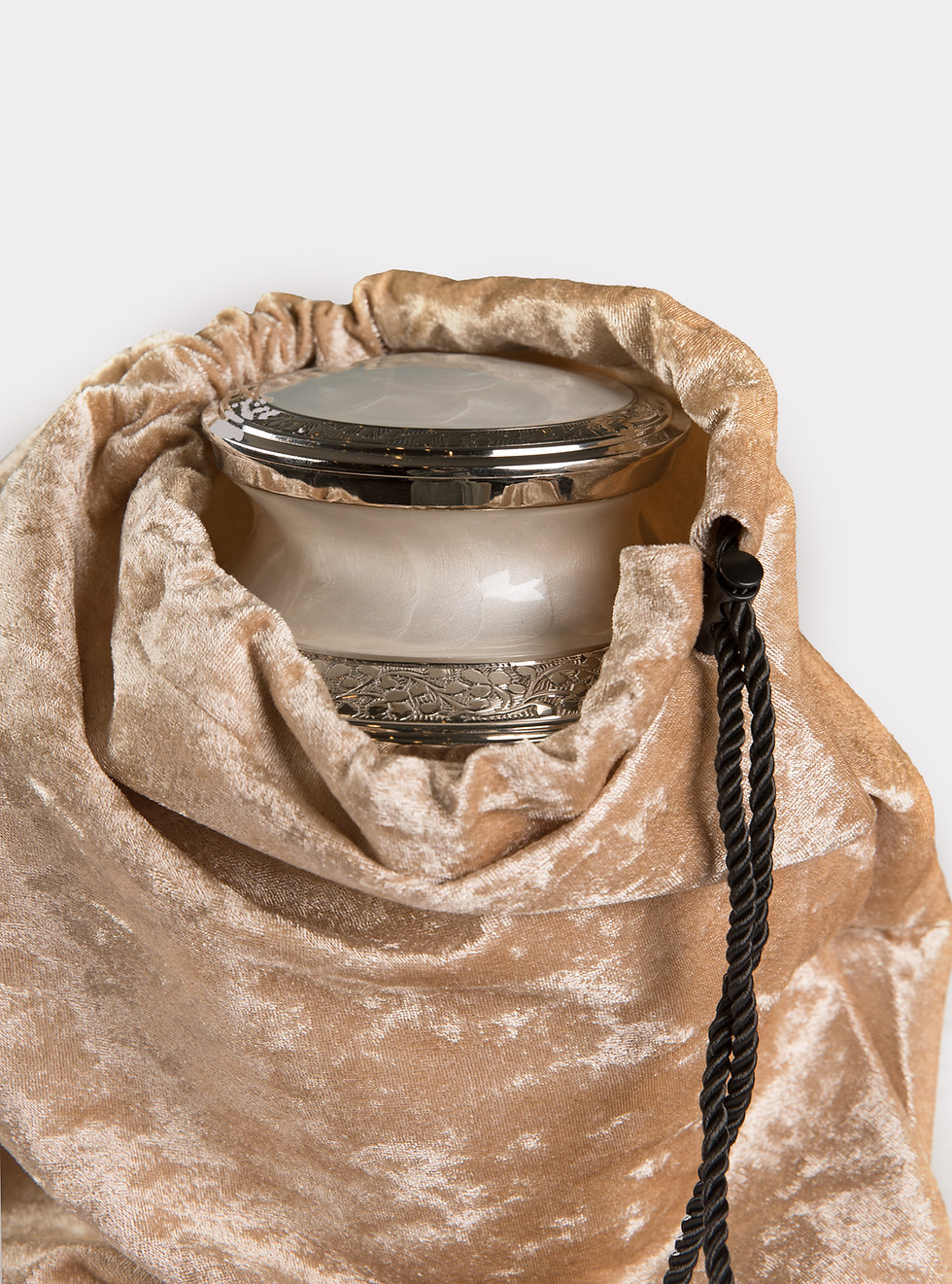 Thumbnail: Urn Presentation Bags (Case of 10)